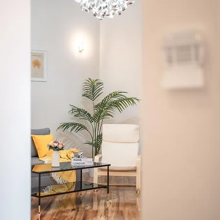 Exclusive Sauna-equipped Near St Stephen's Basilica Apartment *