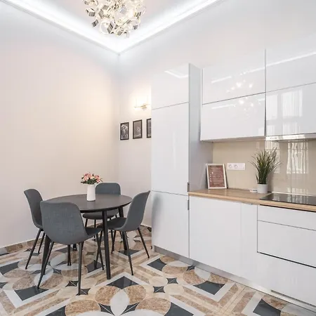 Apartment Exclusive Sauna-equipped Near St Stephen's Basilica