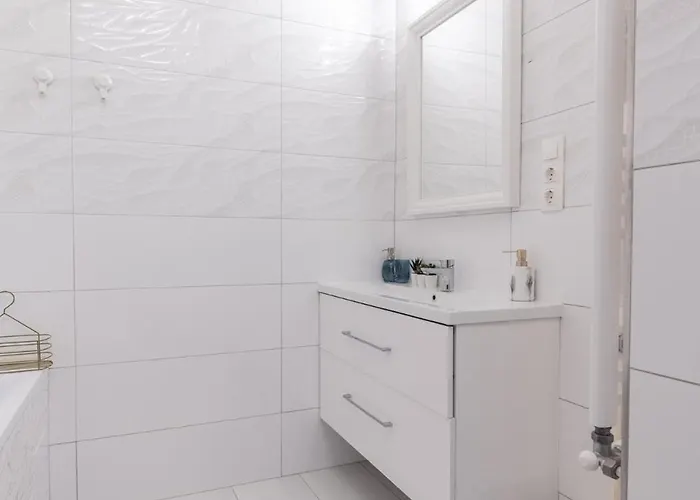 Exclusive Sauna-equipped Near St Stephen's Basilica *