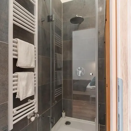 Apartament Exclusive Sauna-equipped Near St Stephen's Basilica *